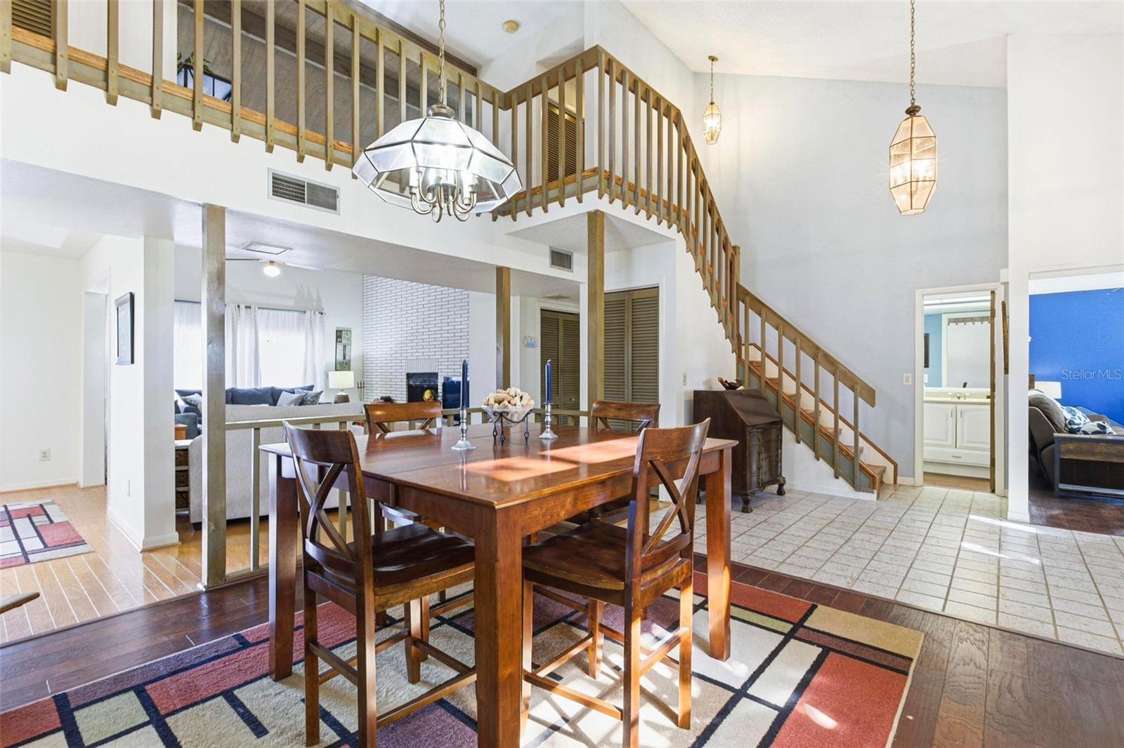 WESTLAKE VILLAGE SEC II - Residential