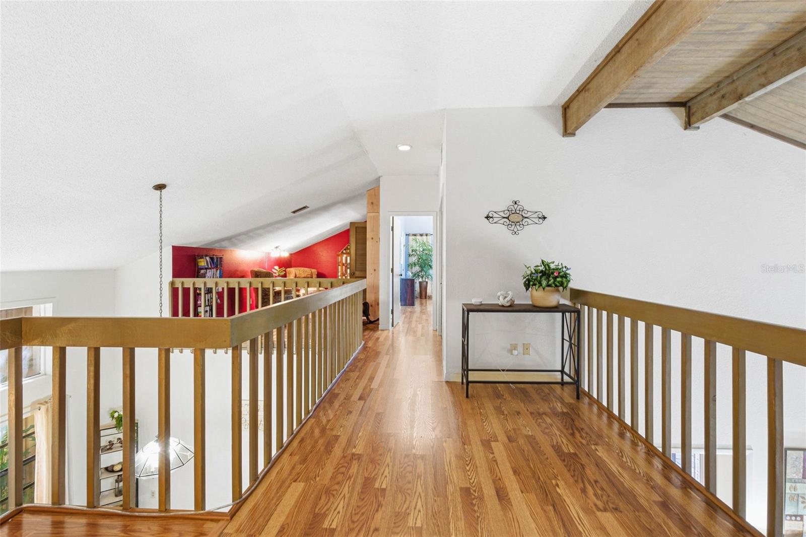 WESTLAKE VILLAGE SEC II - Residential