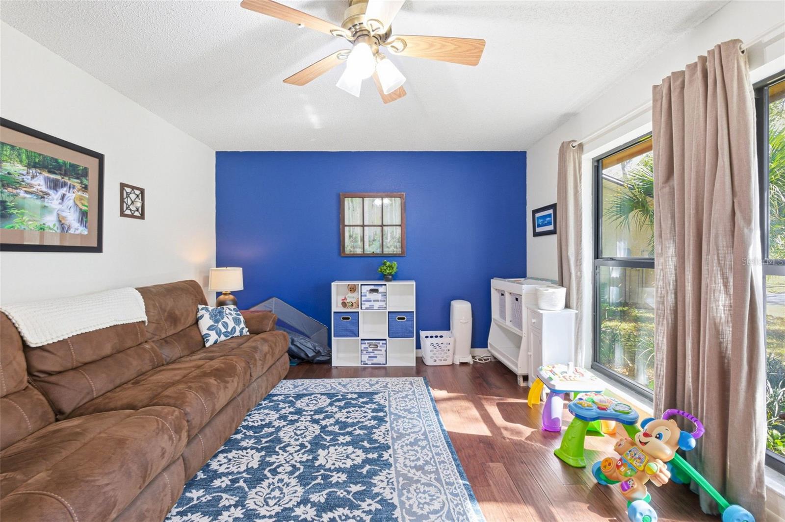 WESTLAKE VILLAGE SEC II - Residential