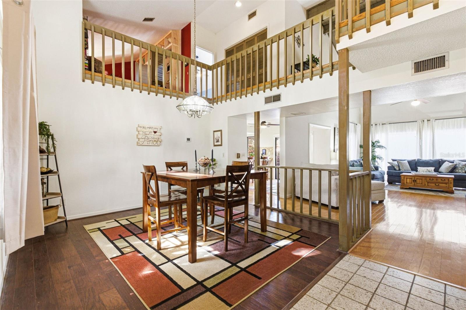 WESTLAKE VILLAGE SEC II - Residential