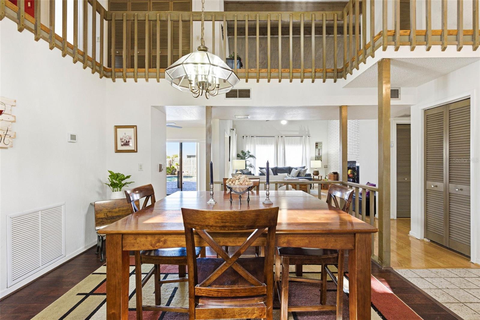 WESTLAKE VILLAGE SEC II - Residential