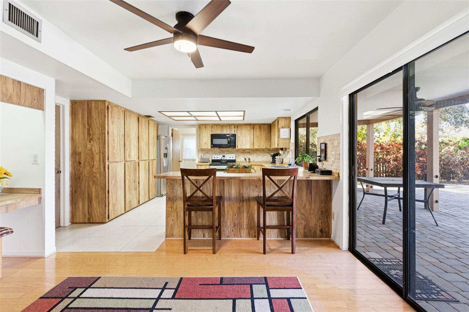 WESTLAKE VILLAGE SEC II - Residential