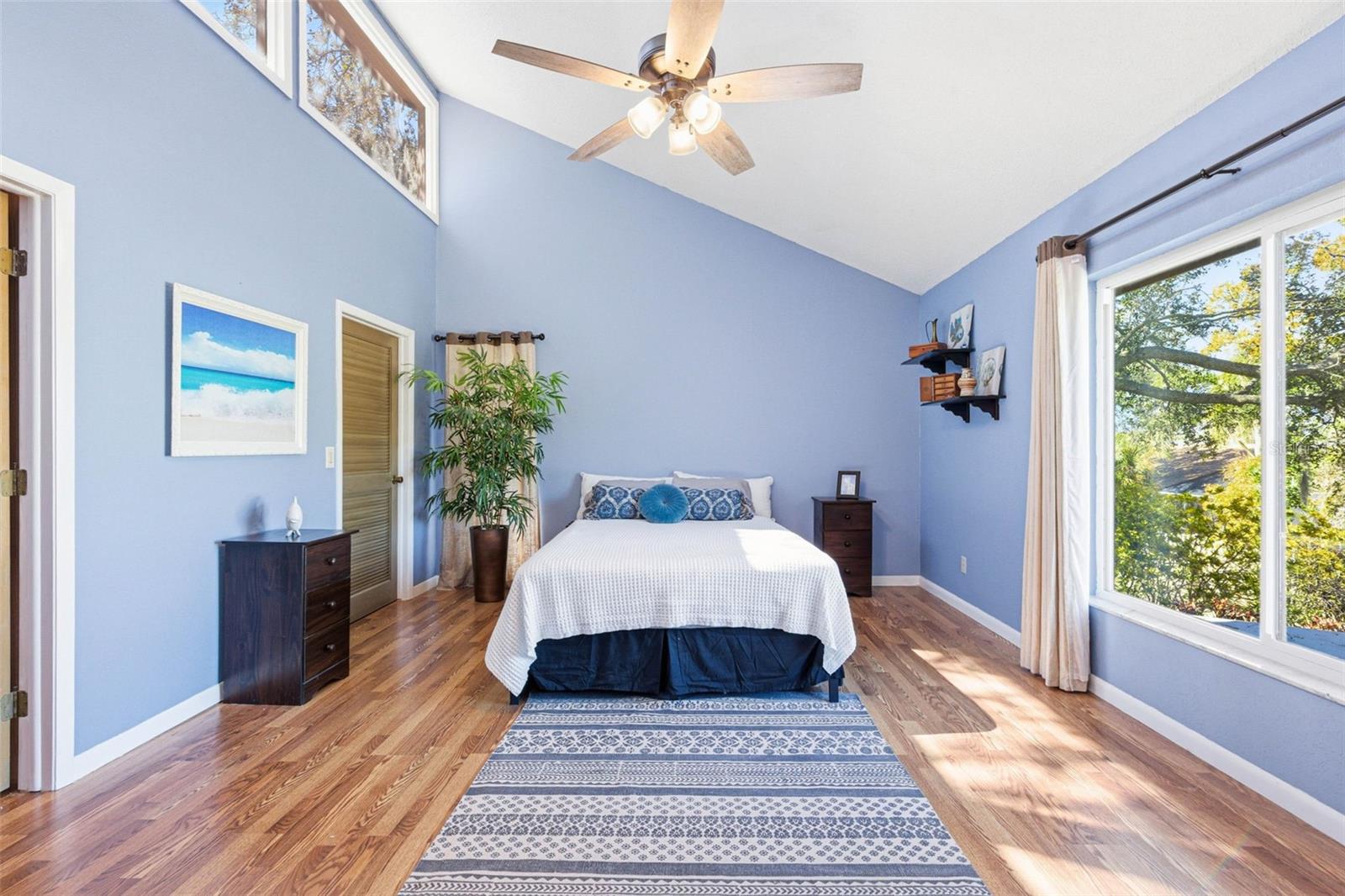 WESTLAKE VILLAGE SEC II - Residential