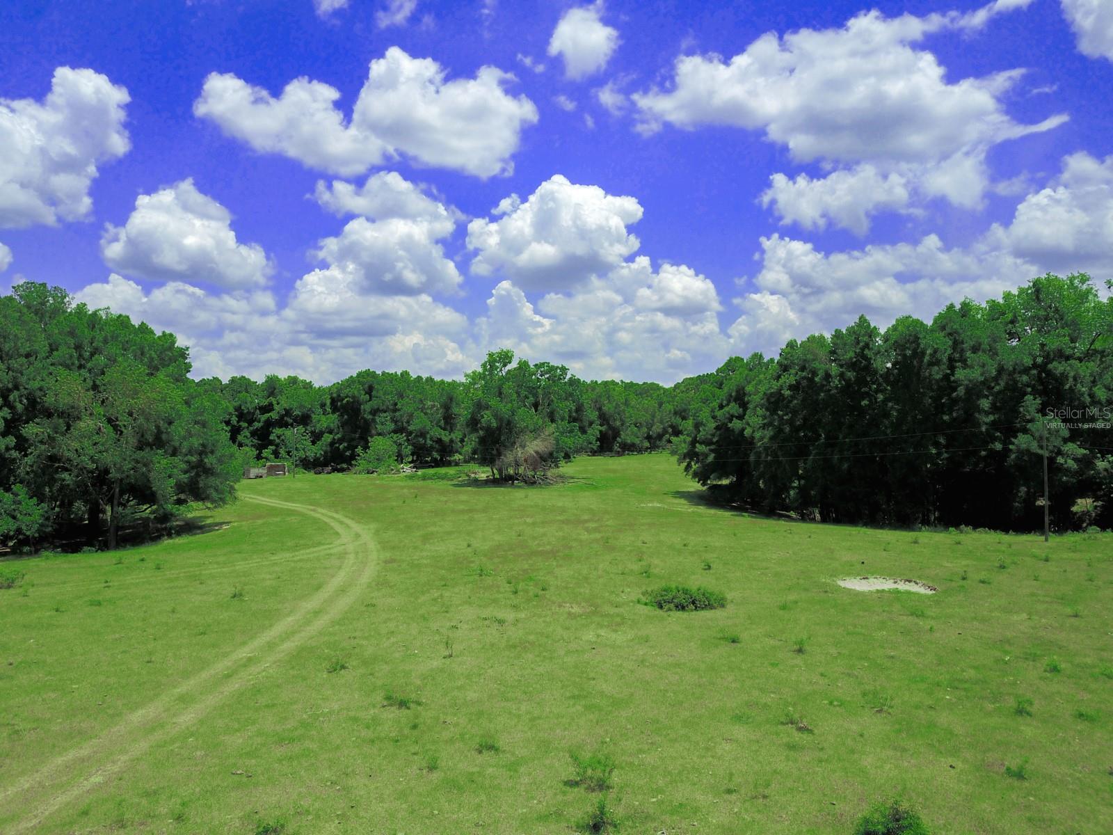 23137 NW COUNTY ROAD 236