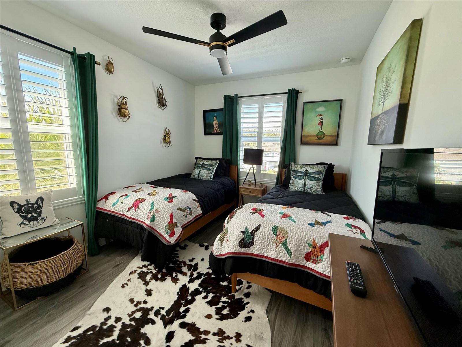 RIVERFRONT ESTS SOUTH - Residential