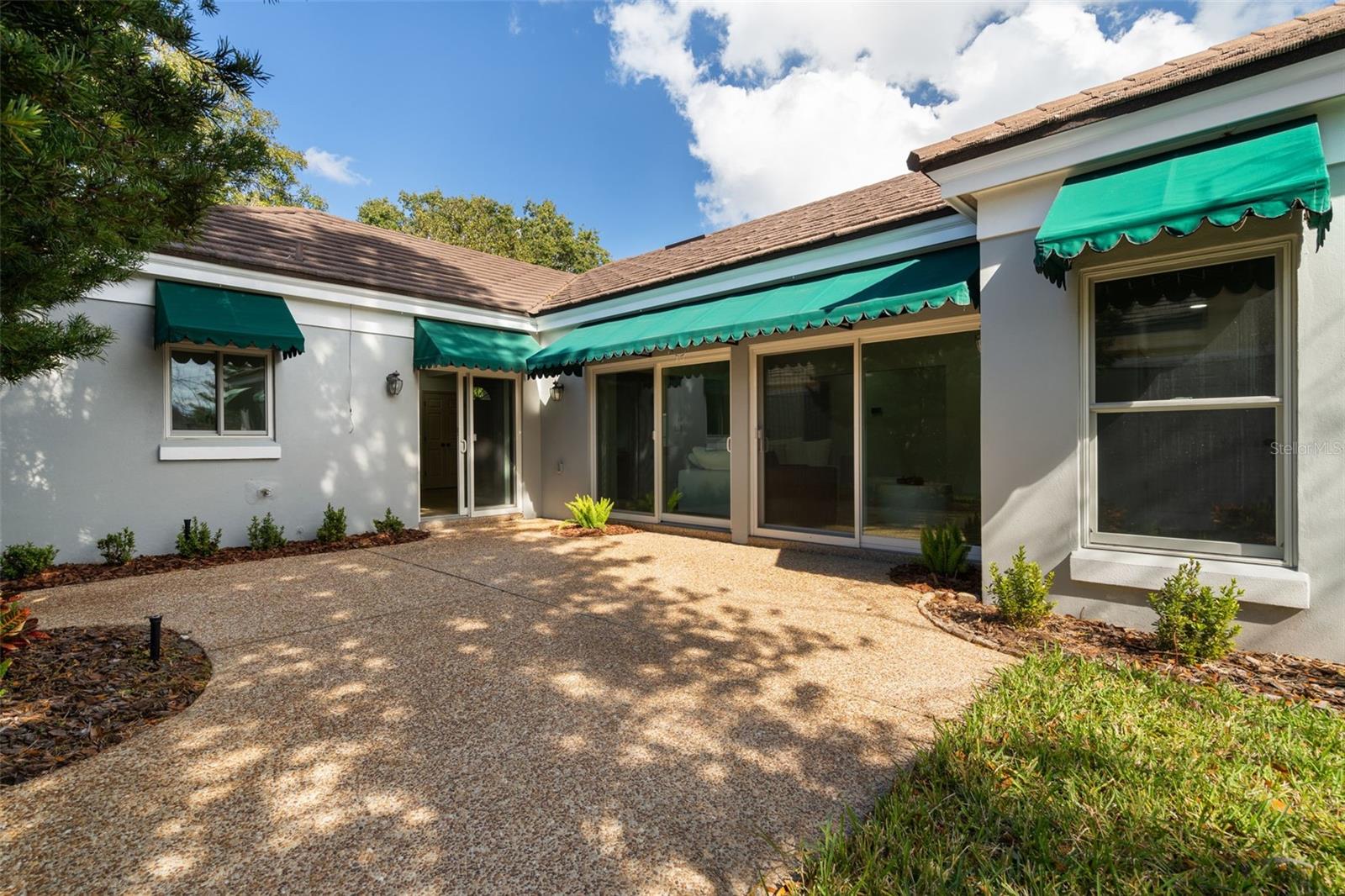 BAY HILL VILLAGE SOUTH & EAST CONDO - Residential