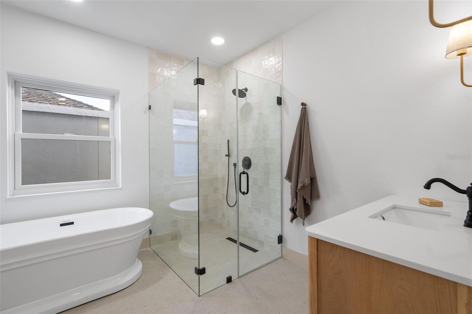 BAY HILL VILLAGE SOUTH & EAST CONDO - Residential