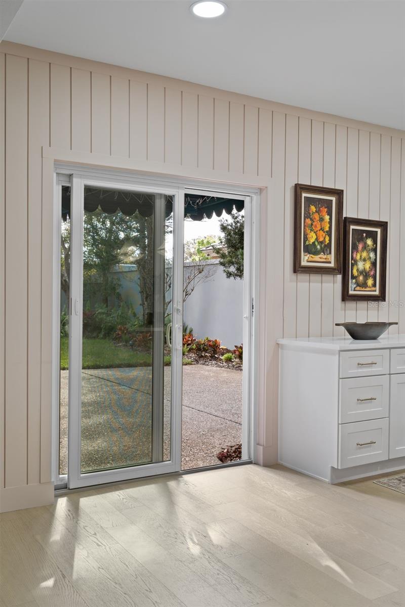 BAY HILL VILLAGE SOUTH & EAST CONDO - Residential