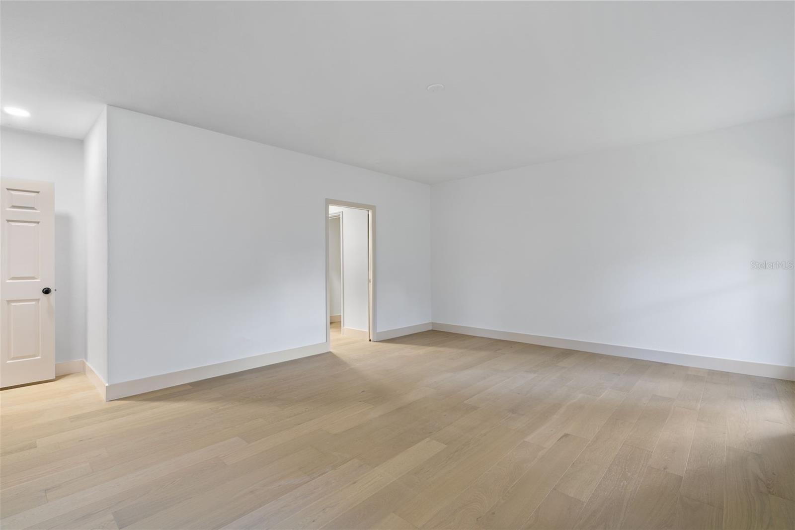 BAY HILL VILLAGE SOUTH & EAST CONDO - Residential