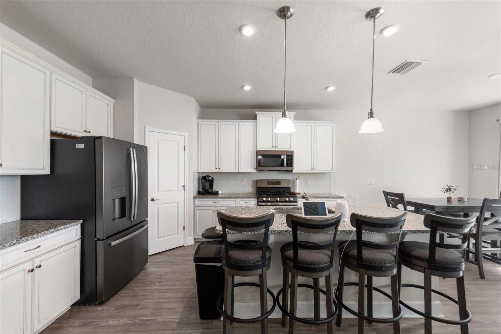 LUCAYA LAKE CLUB PH 4B - Residential