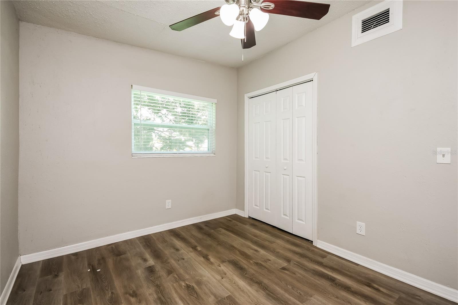 EULA VISTA - Residential Lease