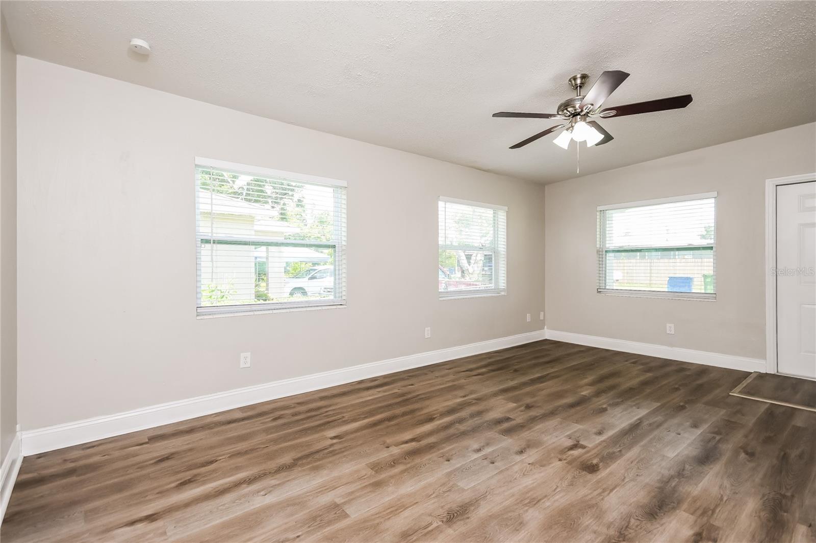 EULA VISTA - Residential Lease