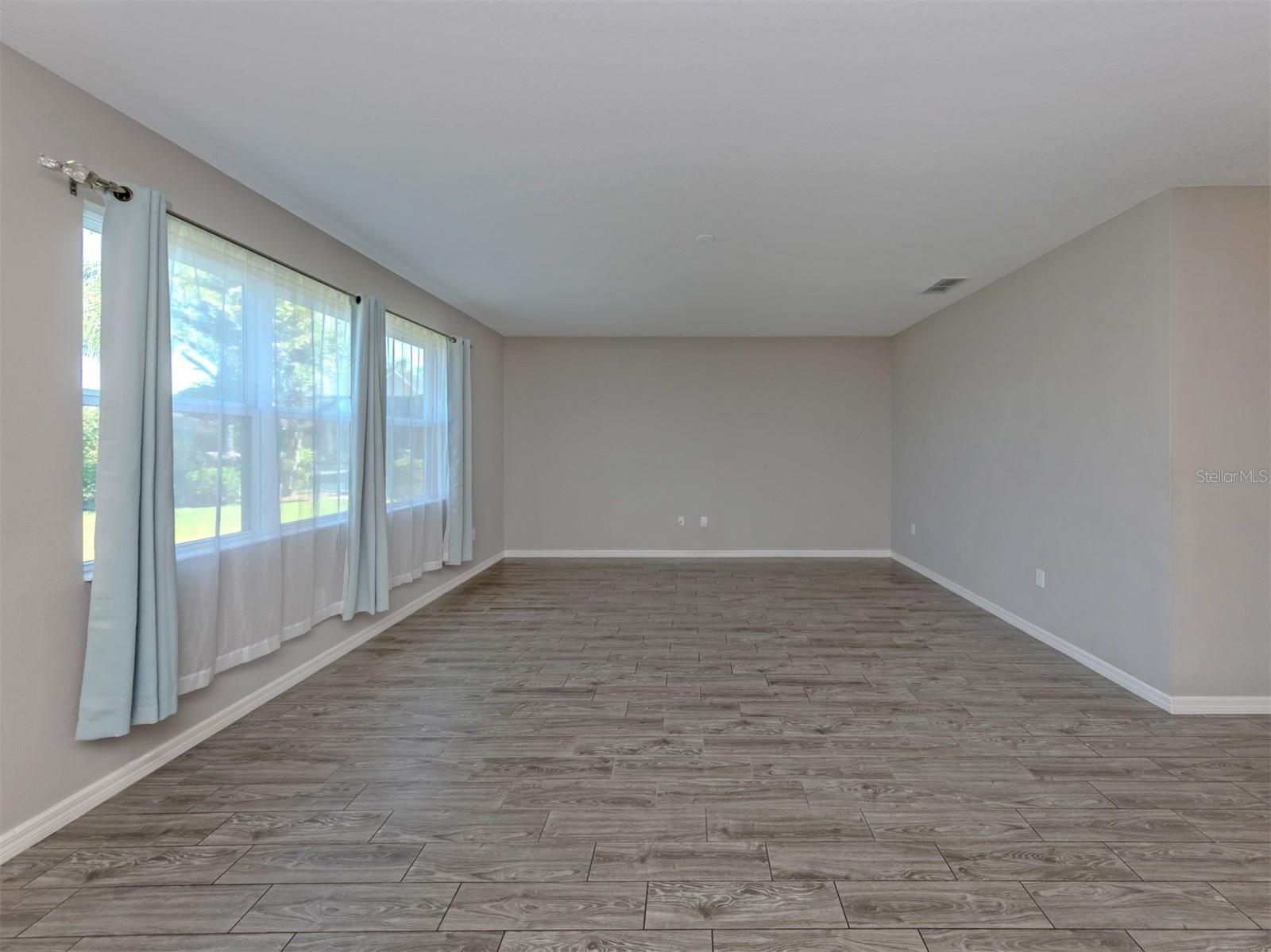 STONEYBROOK AT VENICE - Residential