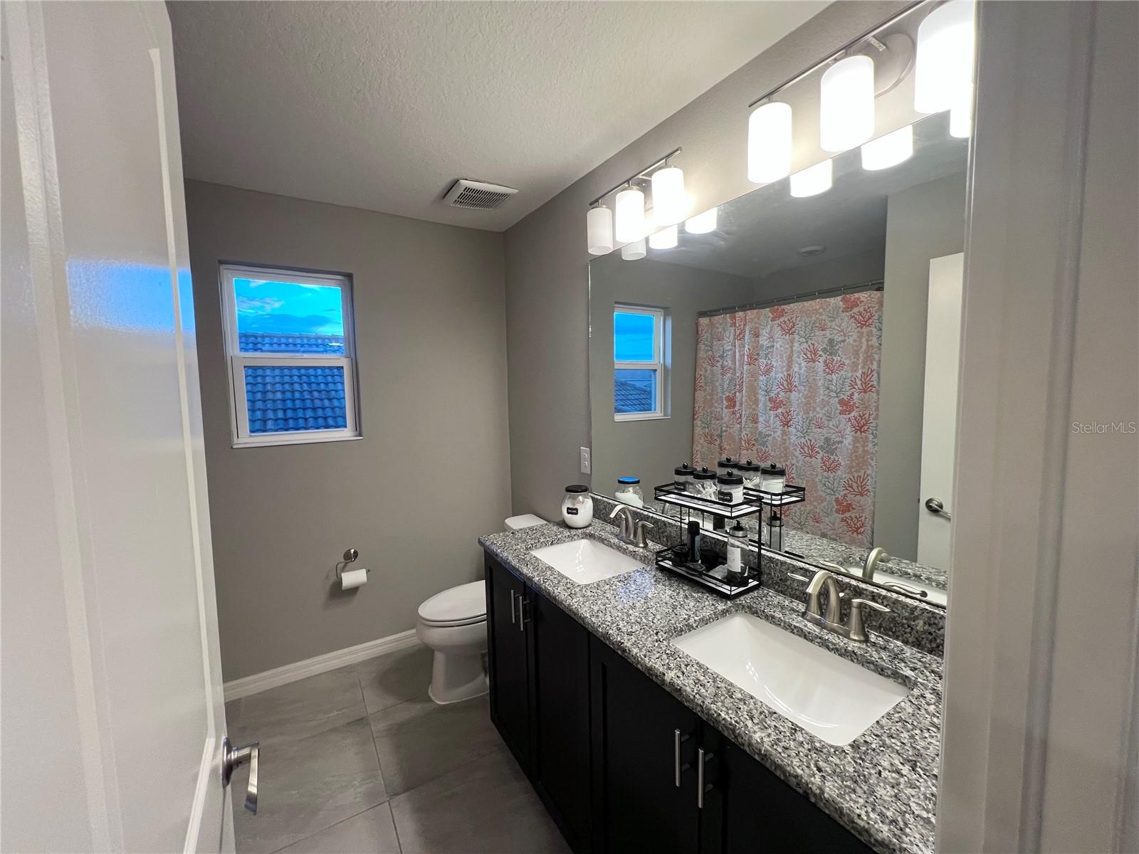 STONEYBROOK AT VENICE - Residential