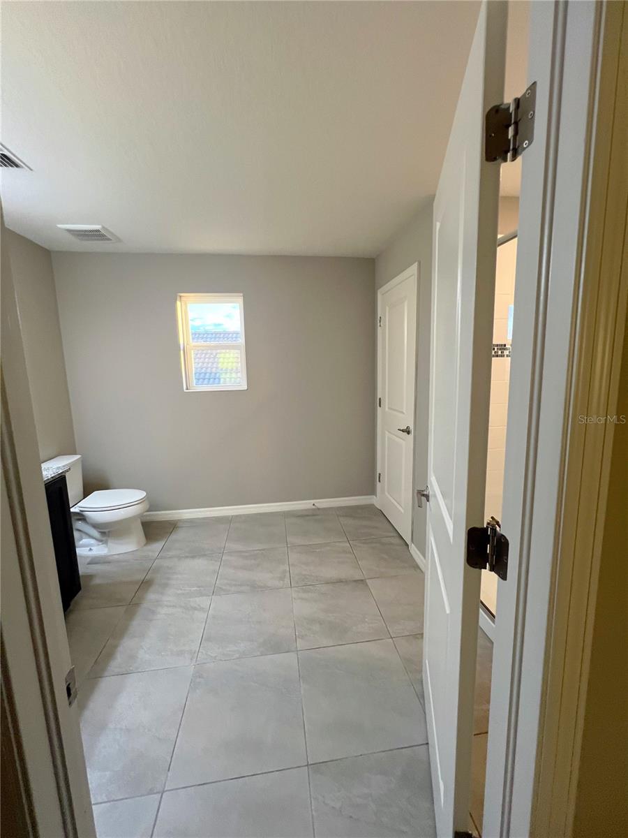 STONEYBROOK AT VENICE - Residential