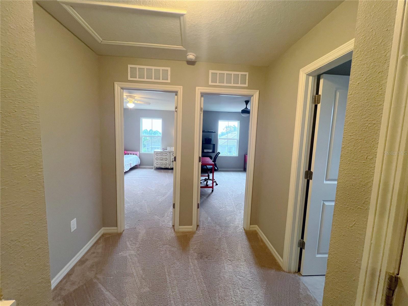 STONEYBROOK AT VENICE - Residential