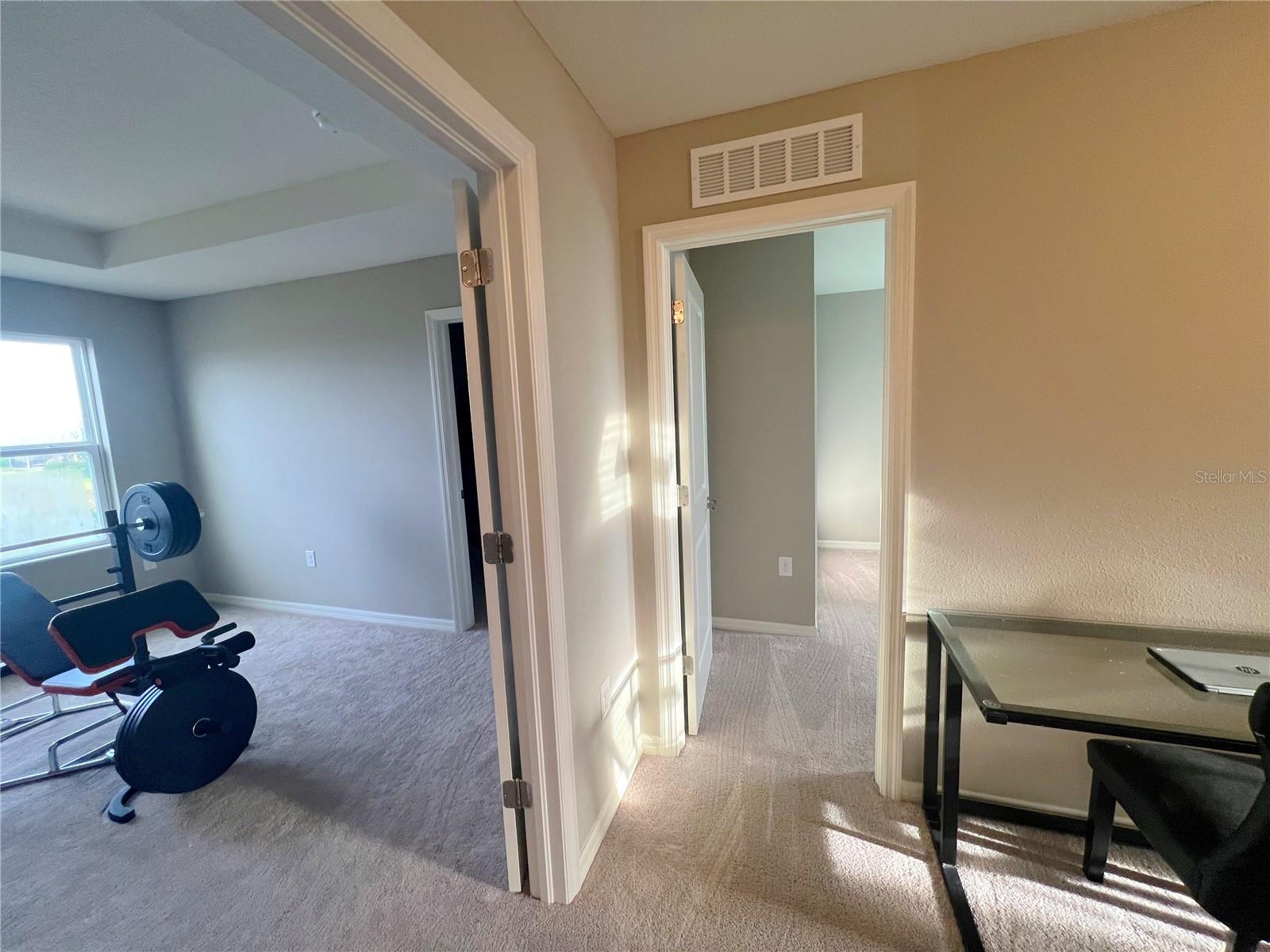 STONEYBROOK AT VENICE - Residential