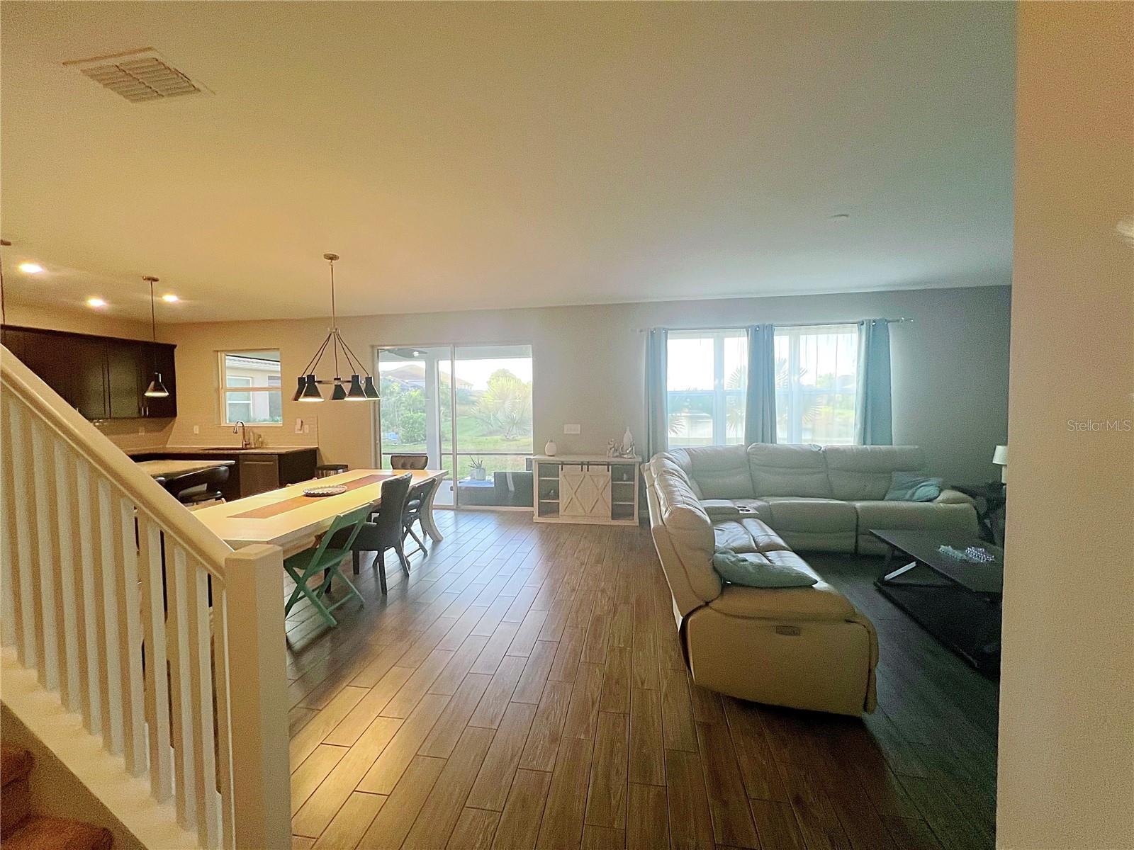 STONEYBROOK AT VENICE - Residential