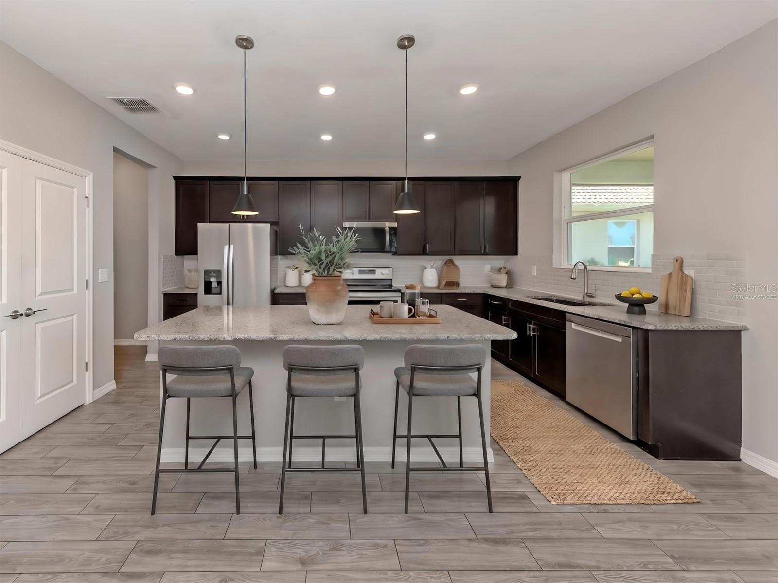 STONEYBROOK AT VENICE - Residential