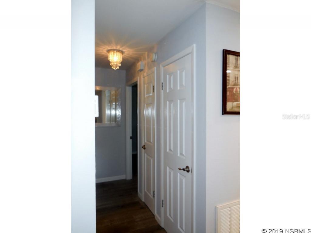 Florida Shores 01 - Residential