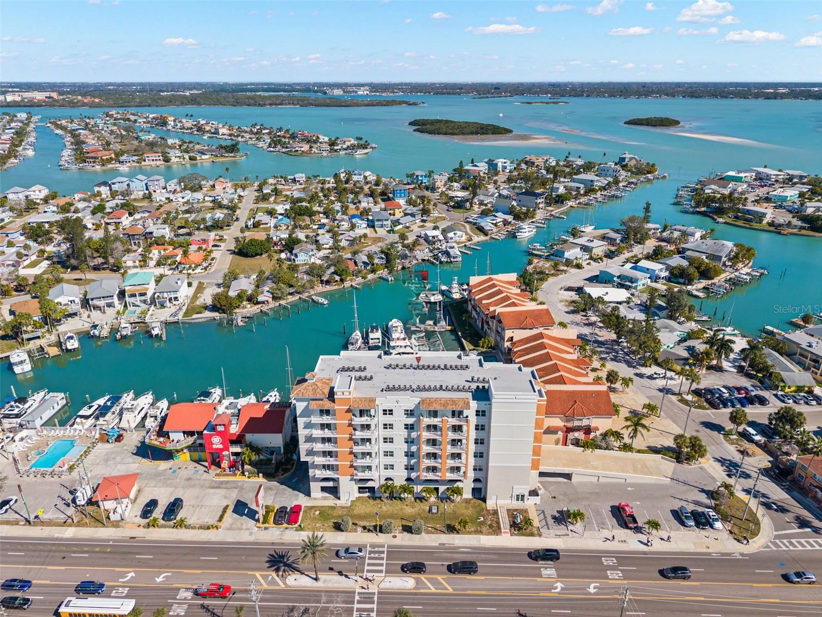 13101 GULF BOULEVARD 1605