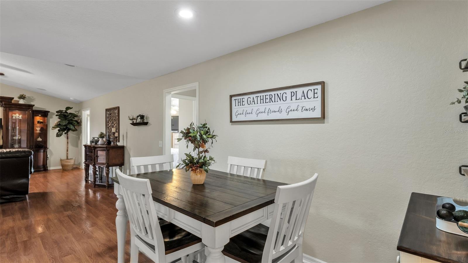 HUNTERS RUN PH 02 - Residential