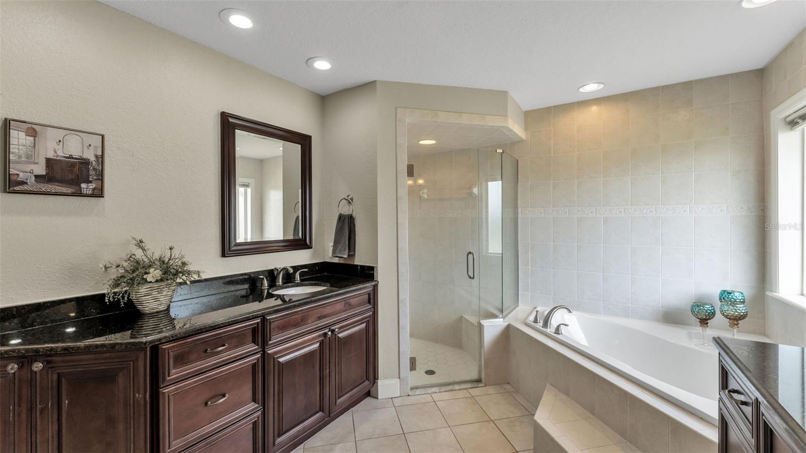 HUNTERS RUN PH 02 - Residential