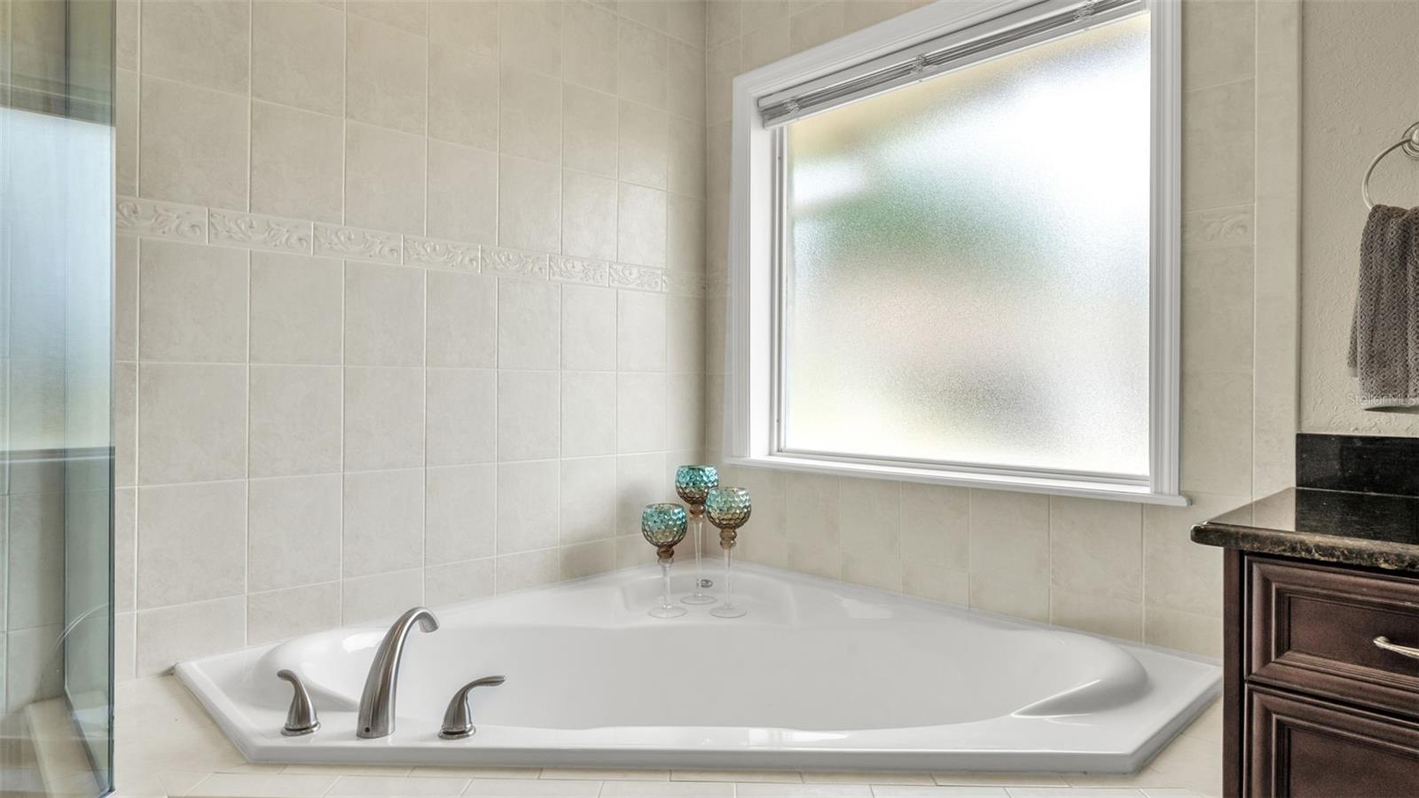 HUNTERS RUN PH 02 - Residential