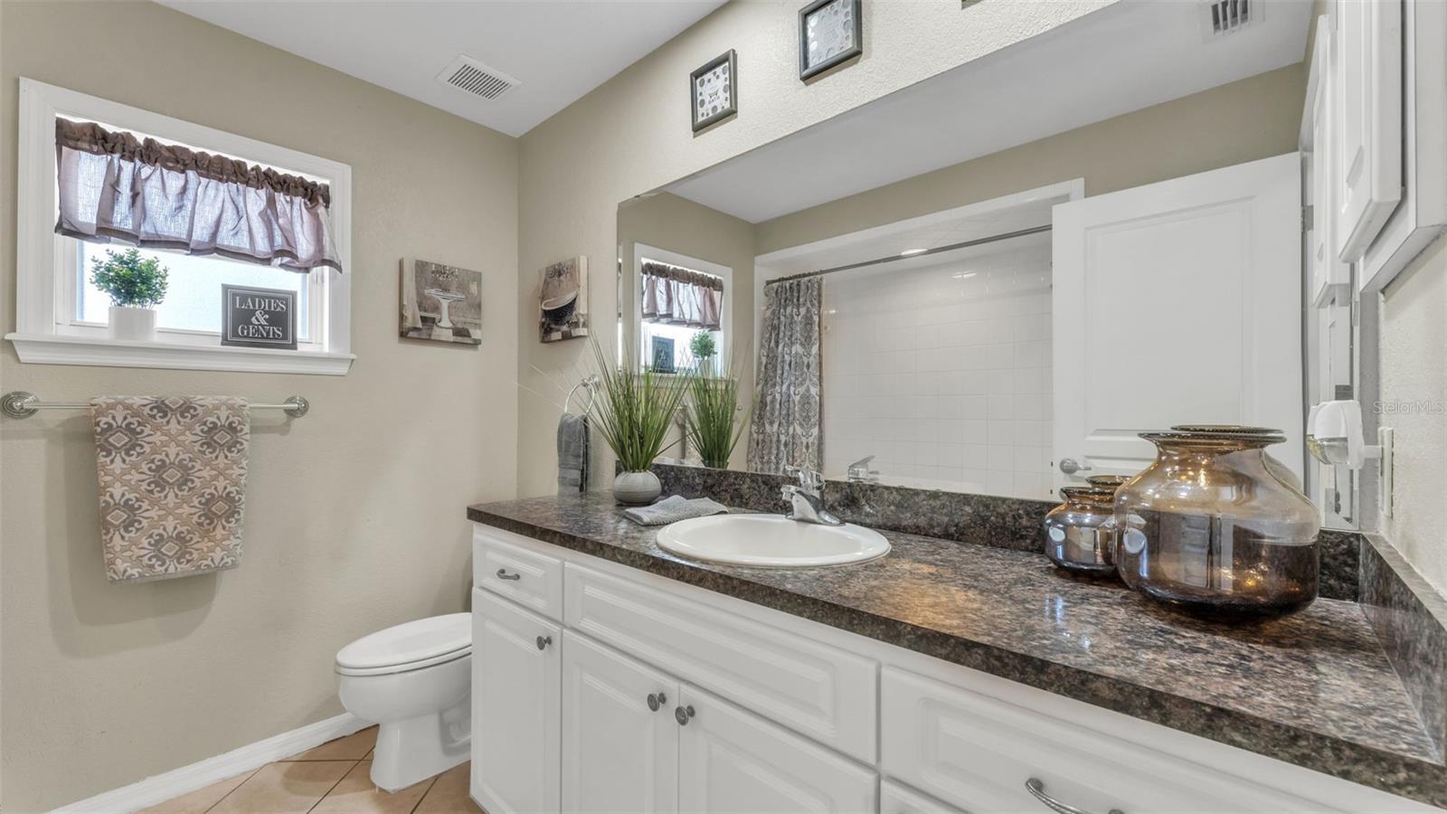 HUNTERS RUN PH 02 - Residential