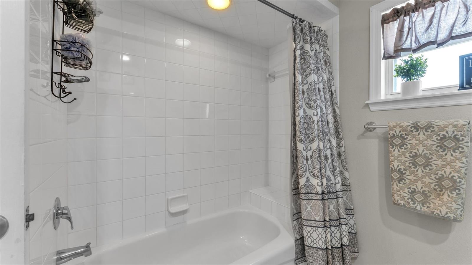 HUNTERS RUN PH 02 - Residential