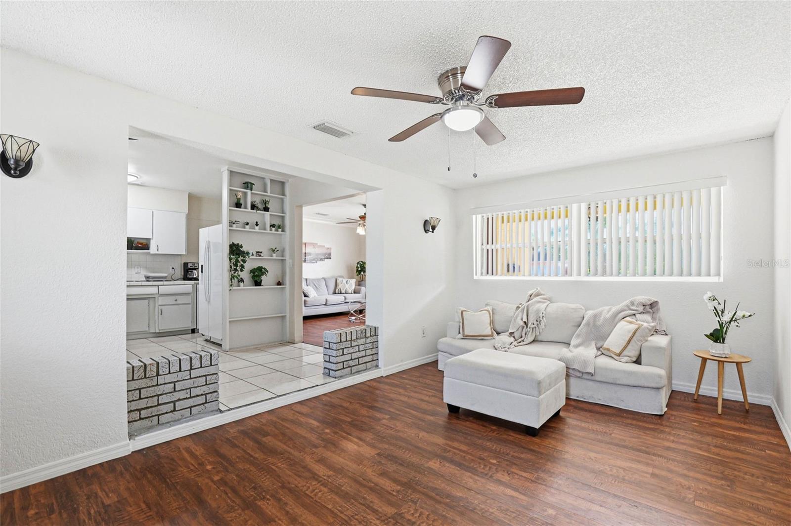 SIRMONS ESTATES - Residential