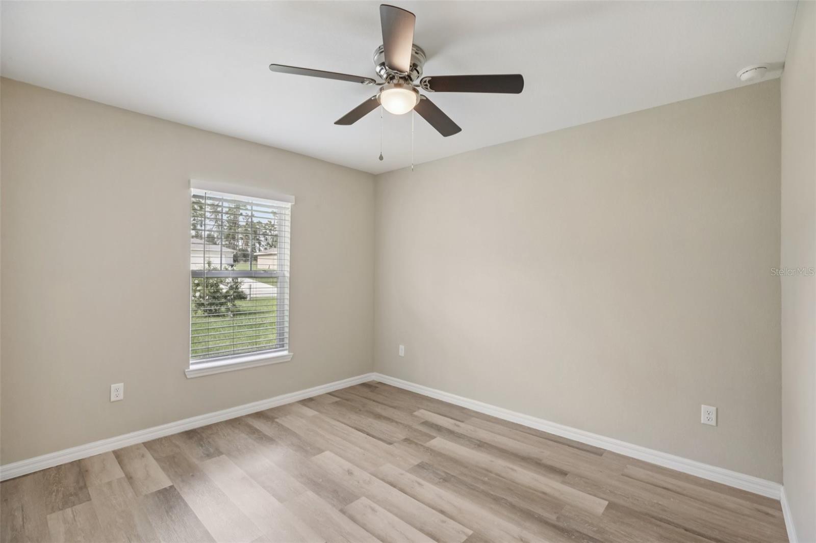 MARION OAKS - Residential