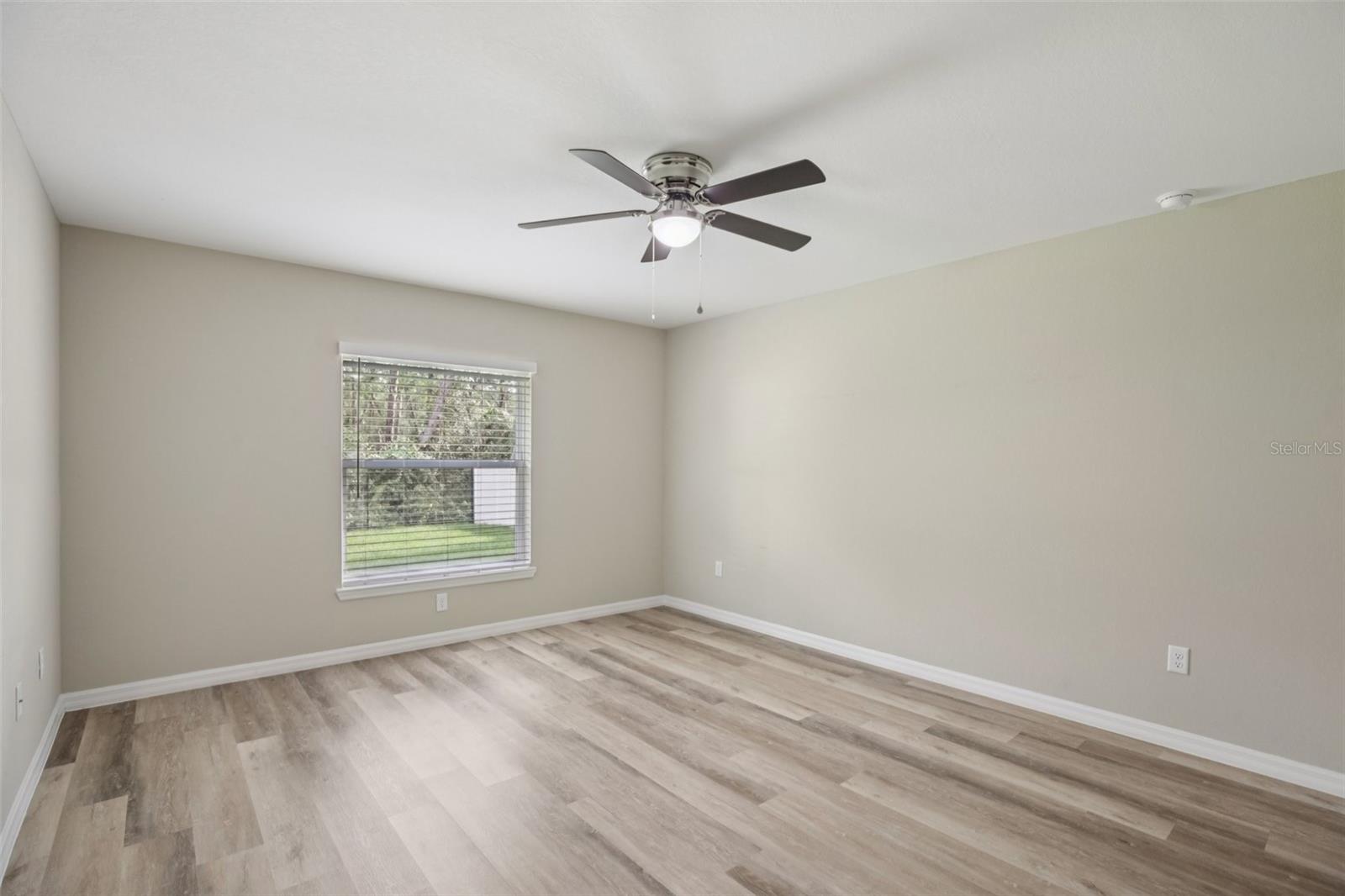 MARION OAKS - Residential