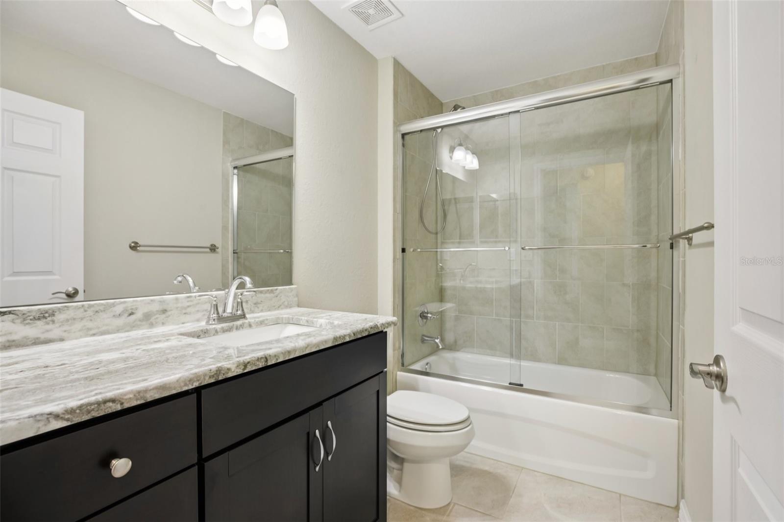 MARION OAKS - Residential