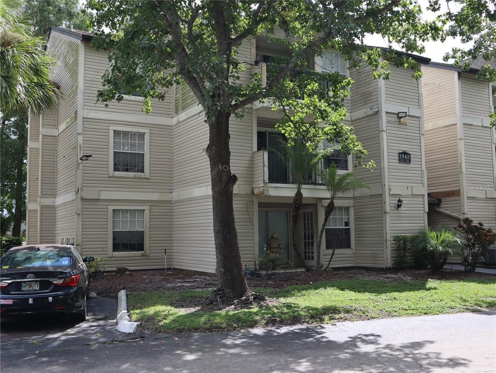 Photo of 1948 Lake Atriums Circle #118, Orlando, FL 32839 (MLS # S5148480)