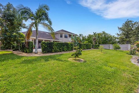 A home in LAKELAND