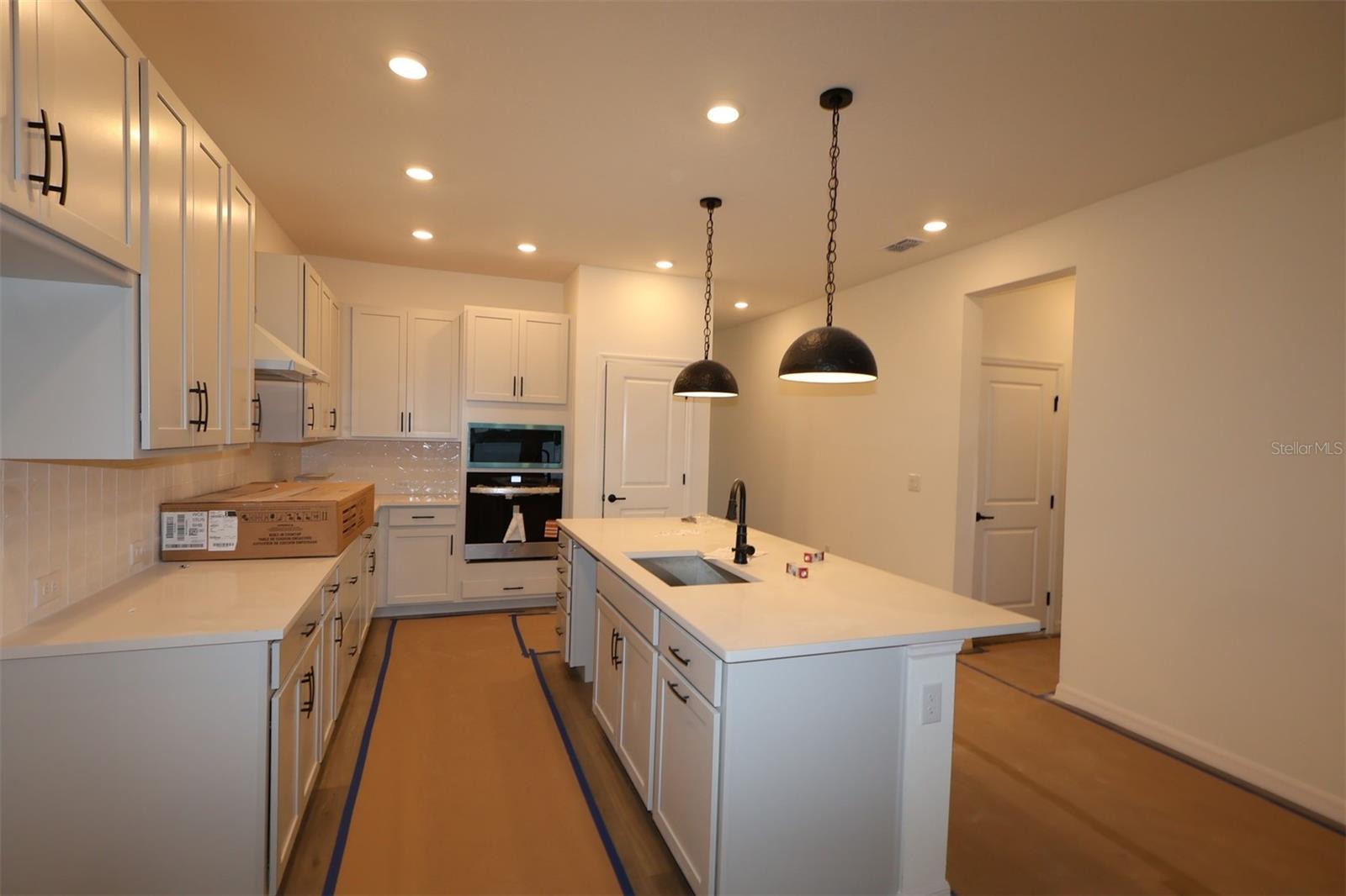 EASTLYN - Residential