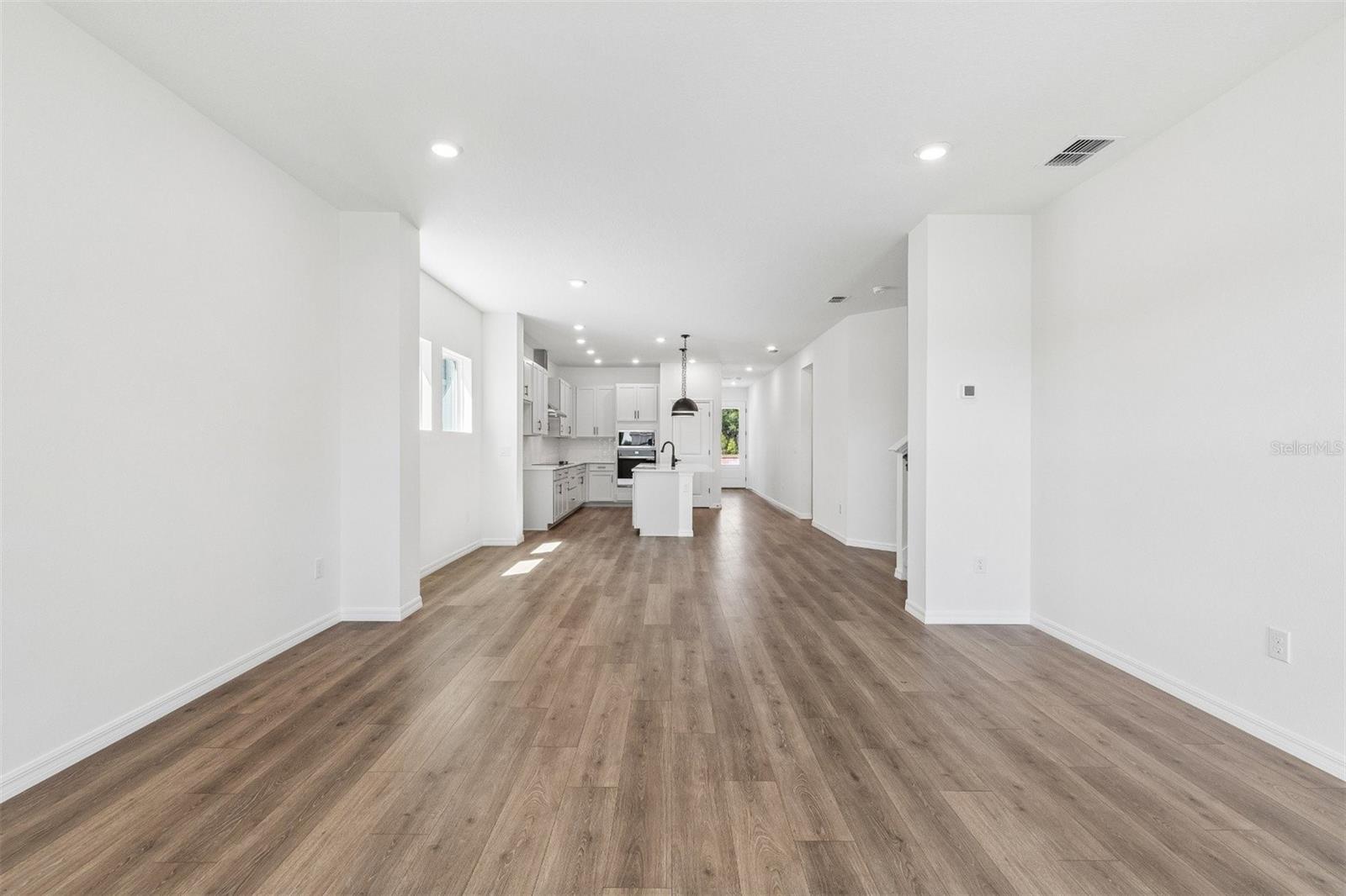 EASTLYN - Residential