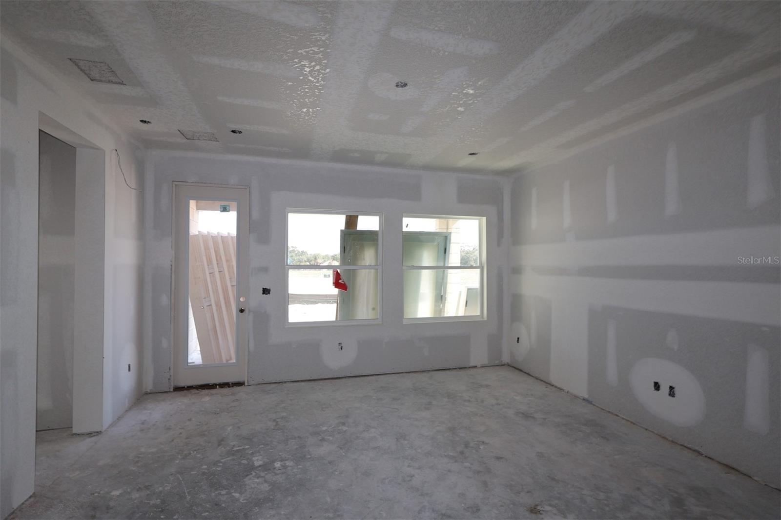 EASTLYN - Residential