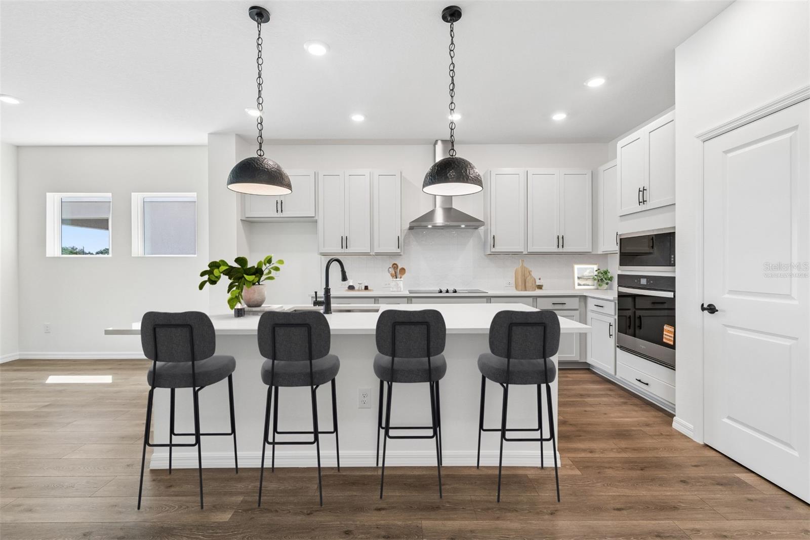 EASTLYN - Residential