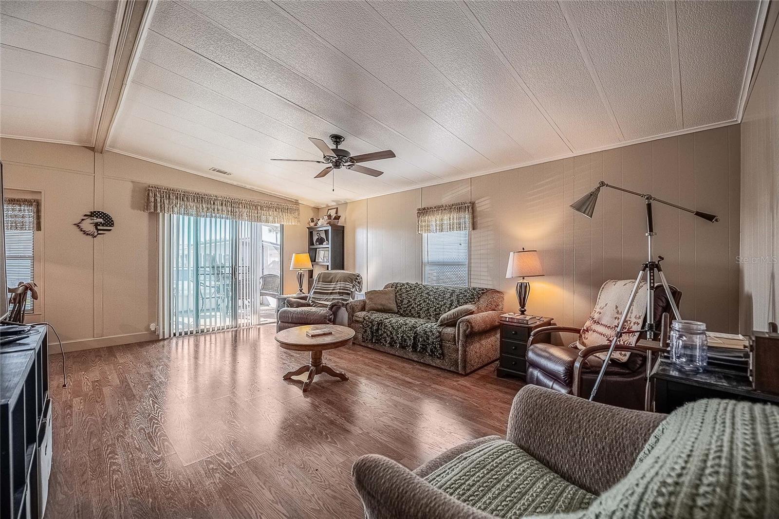 OAKWOOD ESTATES - Residential