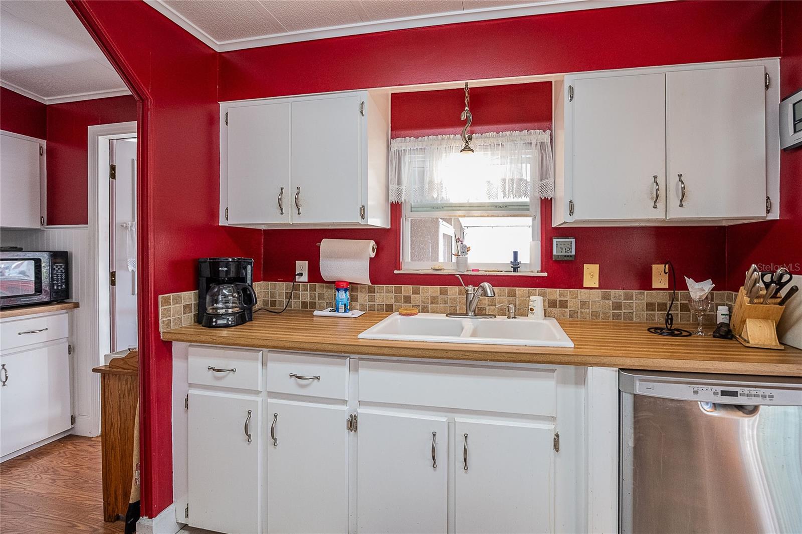 OAKWOOD ESTATES - Residential