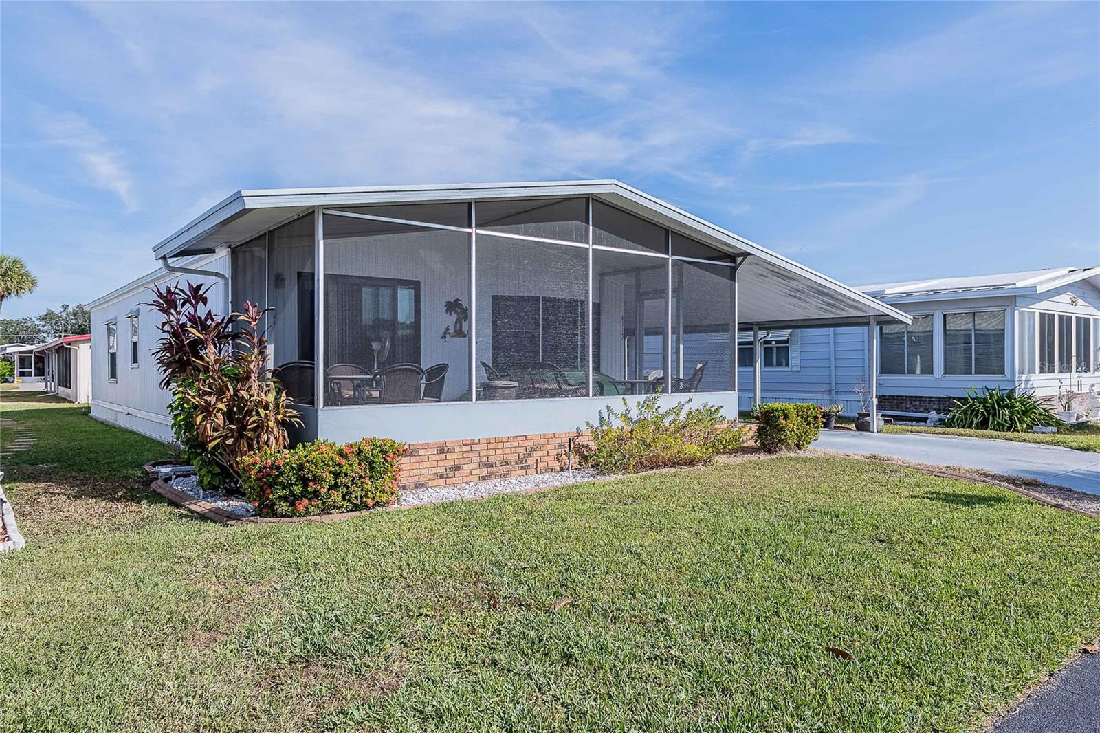 OAKWOOD ESTATES - Residential