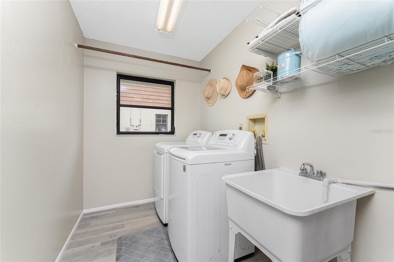 ROTONDA WEST OAKLAND HILLS - Residential