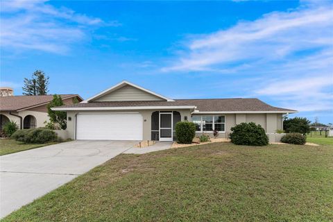Photo of 88 Oakland Hills Place, Rotonda West, FL 33947 (MLS # O6349200)