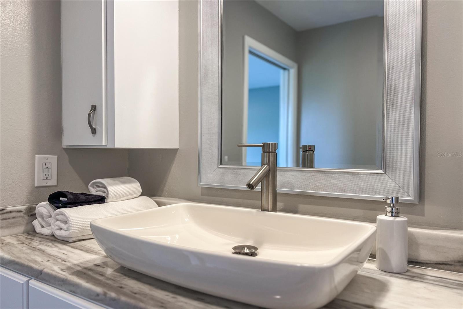 ROTONDA WEST OAKLAND HILLS - Residential