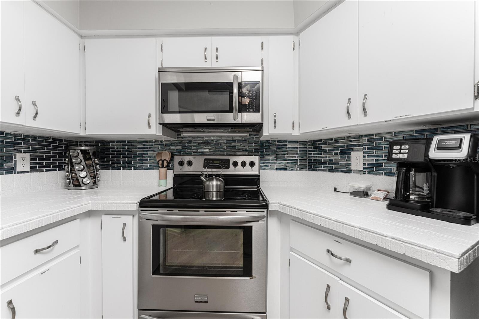 ROTONDA WEST OAKLAND HILLS - Residential