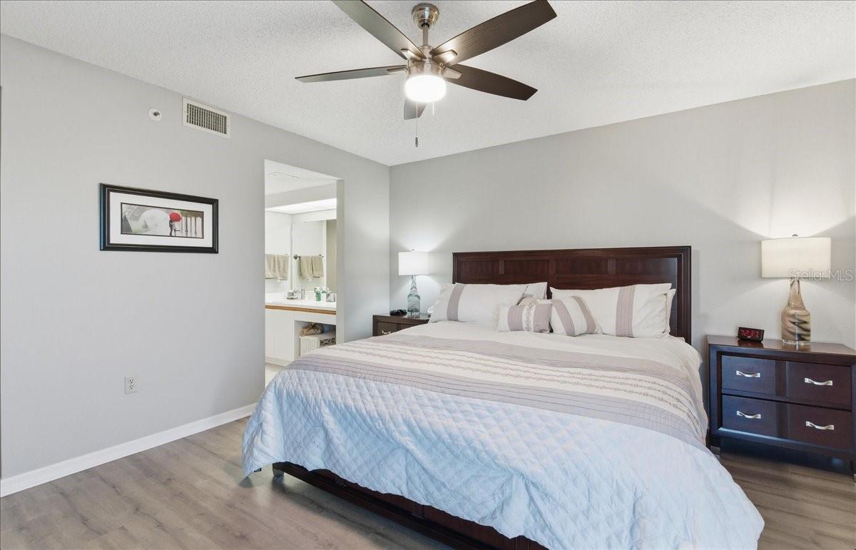 TERRACES 3 OF TARA - Residential