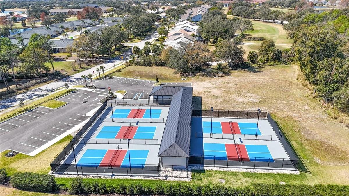 TERRACES 3 OF TARA - Residential