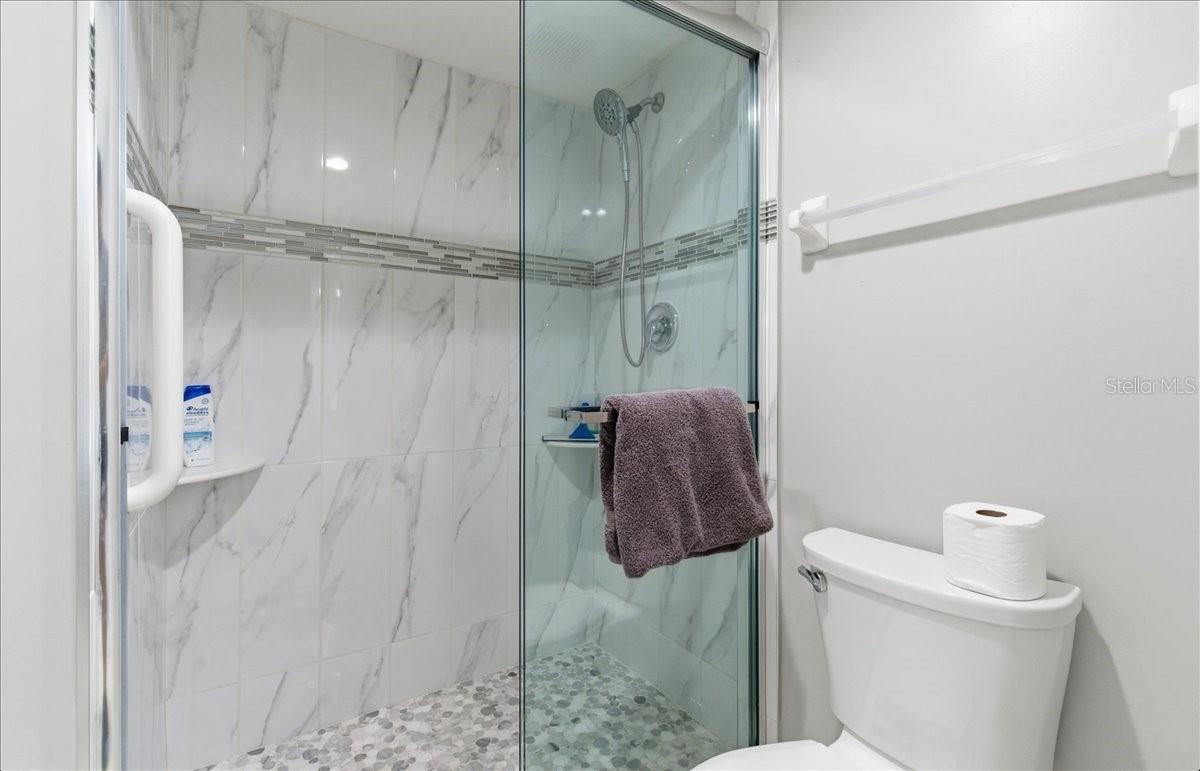 TERRACES 3 OF TARA - Residential